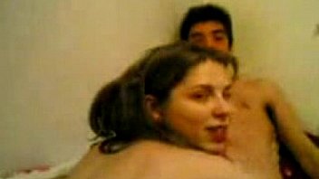 Pakistani Girlfriend Having Fun With 2 cousins MMS