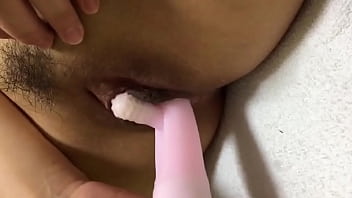 Amaya from Tokyo cums with vibrator in her pussy