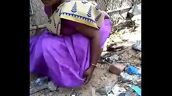 Desi gf aunty pee capture