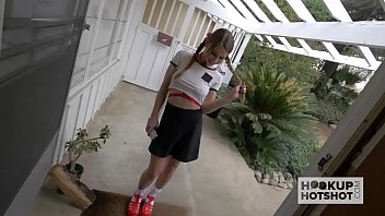 Schoolgirl meets up with a guy onlline