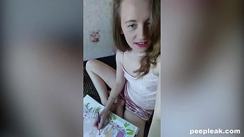 Amateur School Girl Masturbating with a Pencil