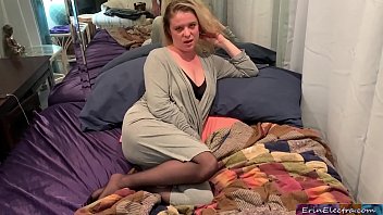 Stepson gets sex from stepmom so he can relax