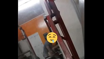 me espera desnuda en el gym, justo para tirarmela Perú