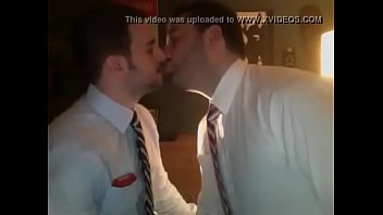 A smoke together leads to some hot and rauncy gay sex | GAYLAVIDA.COM