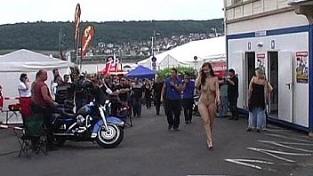 Jennifer showing her naked body in public