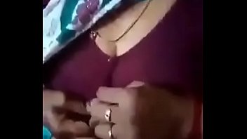 Tamil aunt showing boobs