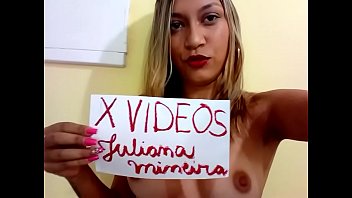 Juliana Mineira para verificar o perfil
