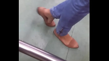 Feet fetish  Brazil sapatilha