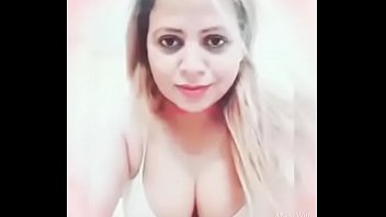 Sapna B grade actress bra changing in live