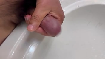 Fucking hand for cumshot