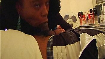 BLACK COMES BY TO GET A HUGH MOUTH FULL OF CUM
