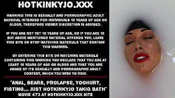 Anal, bears, prolapse, yoghurt, fisting… just Hotkinkyjo takig bath